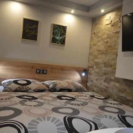 Zacisze Apartment Rozalin Exterior photo